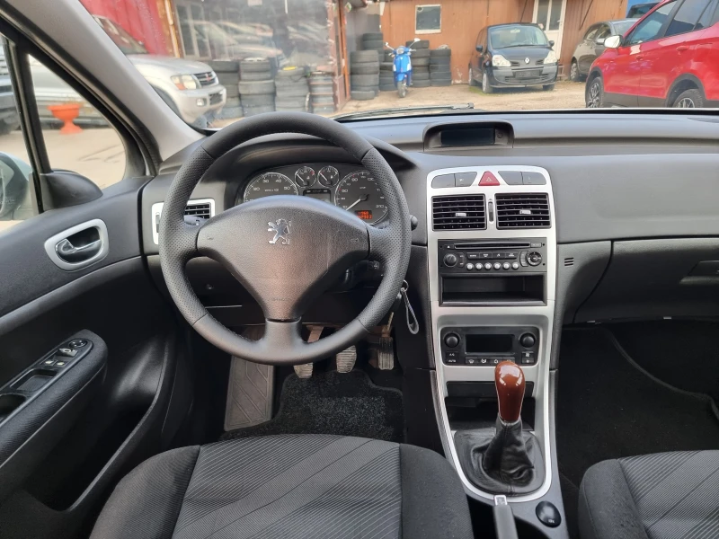 Peugeot 307 1.6I FACE, снимка 12 - Автомобили и джипове - 48479602