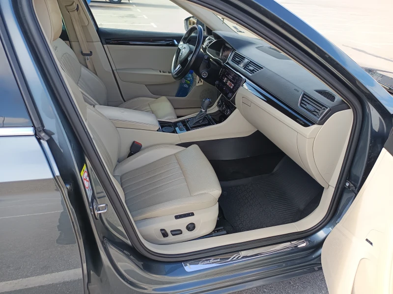 Skoda Superb L&K 4x4, снимка 15 - Автомобили и джипове - 52076647