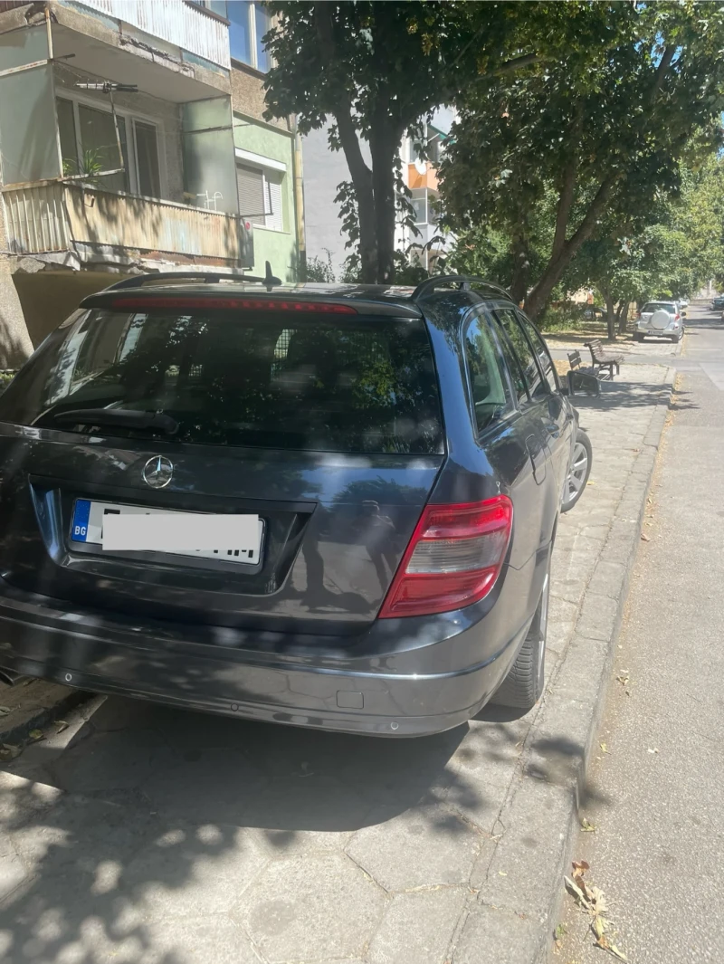 Mercedes-Benz C 220, снимка 2 - Автомобили и джипове - 52298034