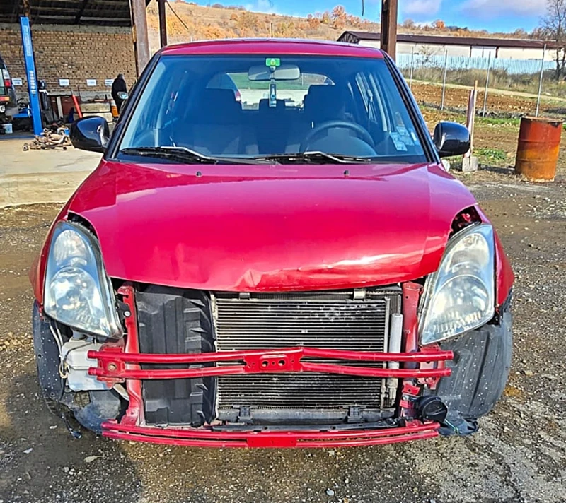 Suzuki Swift 1.3 4WD, снимка 2 - Автомобили и джипове - 52712529