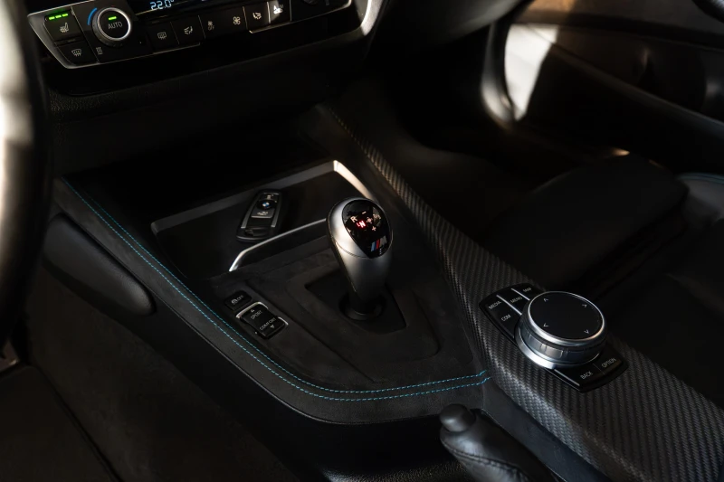 BMW M2 LCI, снимка 12 - Автомобили и джипове - 53306537
