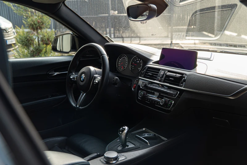 BMW M2 LCI, снимка 7 - Автомобили и джипове - 53306537