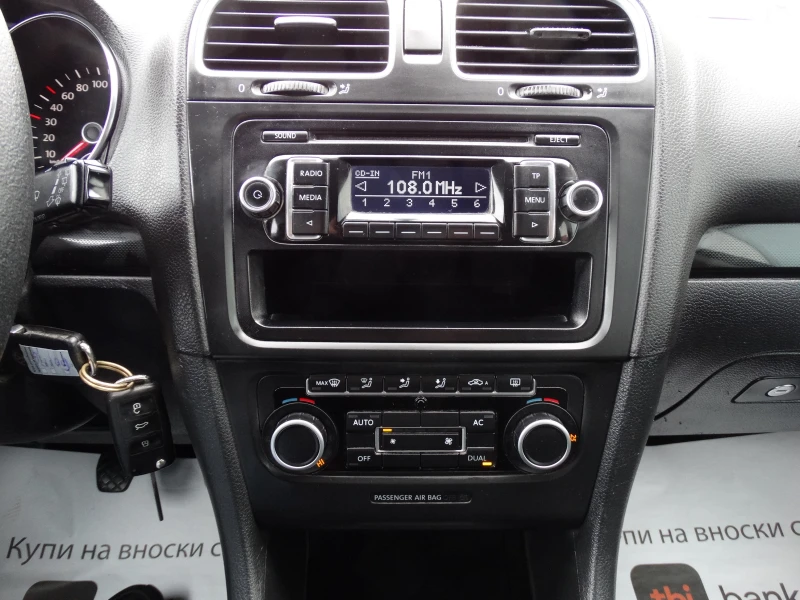VW Golf 1.6 TDI EURO5B, снимка 15 - Автомобили и джипове - 53416253
