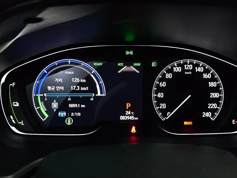 Honda Accord 10Th Generation 2.0 Hybrid Touring, снимка 8 - Автомобили и джипове - 55044894
