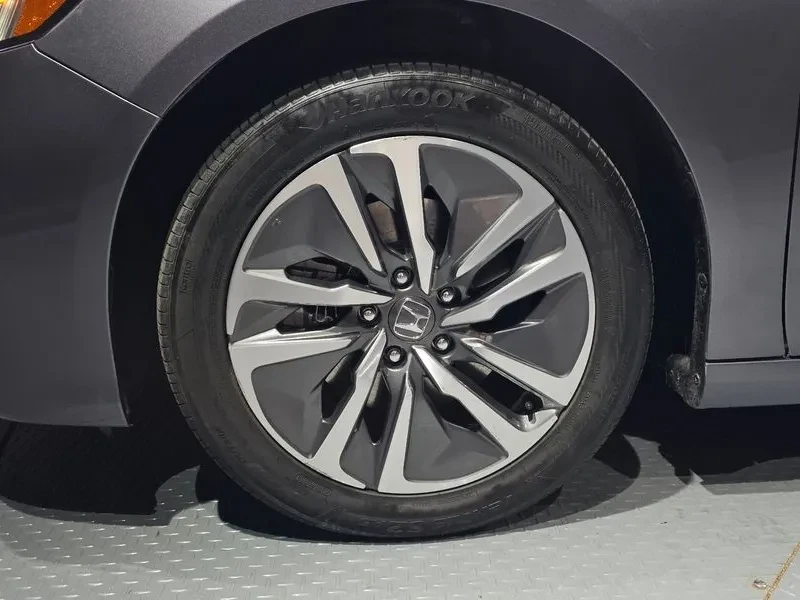 Honda Accord 10Th Generation 2.0 Hybrid Touring, снимка 5 - Автомобили и джипове - 55044894