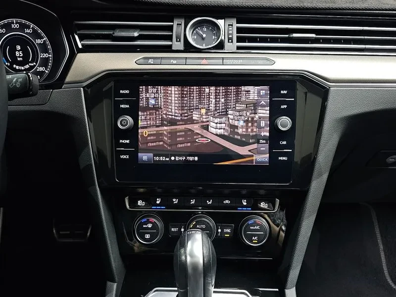 VW Arteon 2.0 Tdi Prestige, снимка 14 - Автомобили и джипове - 56224364