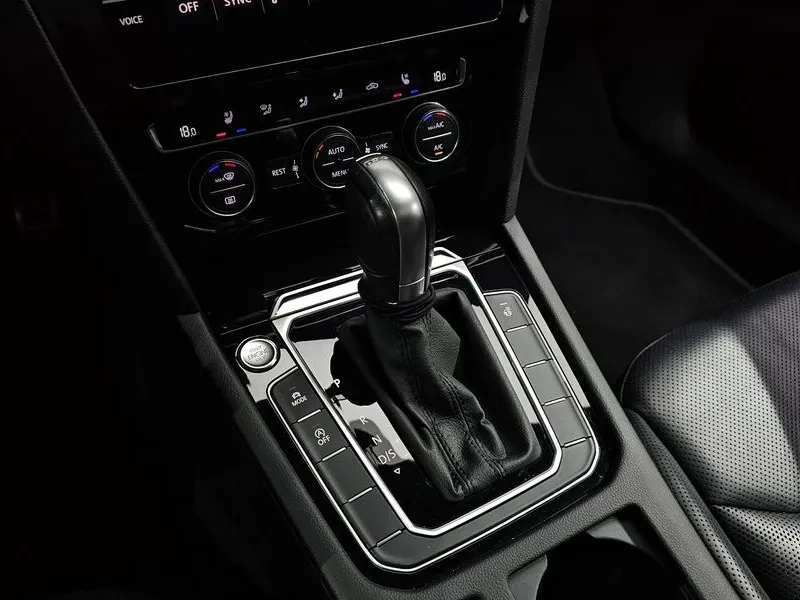 VW Arteon 2.0 Tdi Prestige, снимка 9 - Автомобили и джипове - 56224364