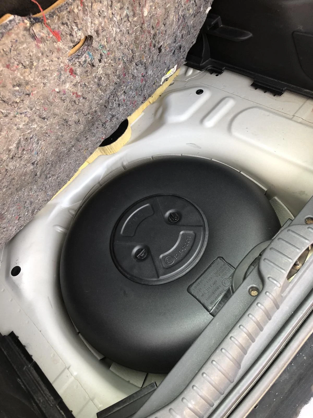 Citroen C3 Picasso 1.4 ГАЗ Регистриран - изображение 9