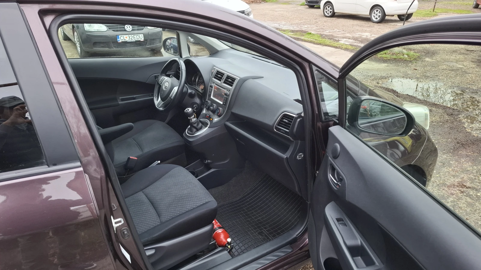 Toyota Verso S 6- | Mobile.bg   12