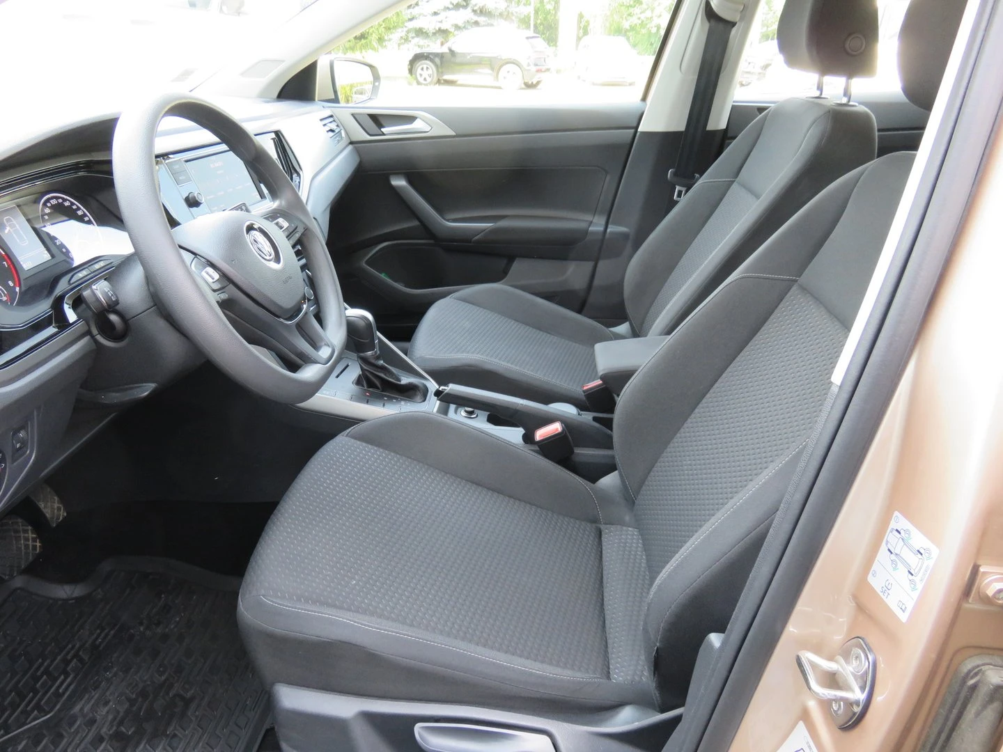 VW Polo Comfortline 1.0 TSI BMT DSG - изображение 5