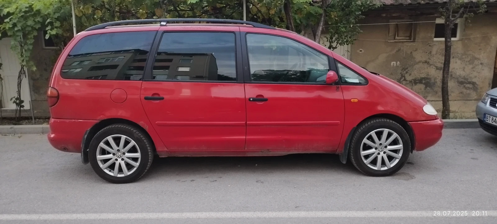 VW Sharan 1.8 турбо 150 коня бензин с газ - изображение 7