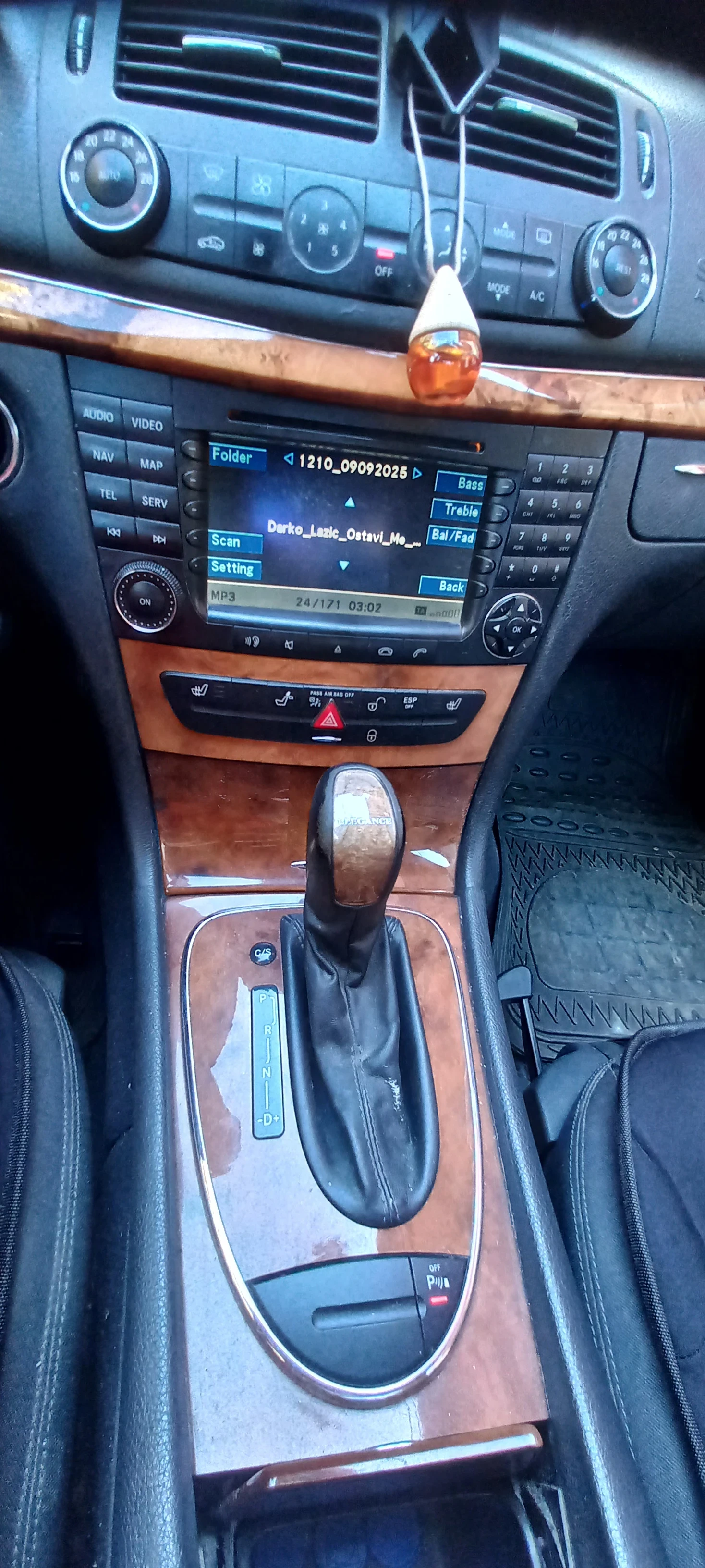 Mercedes-Benz E 280 | Mobile.bg — изображение 12