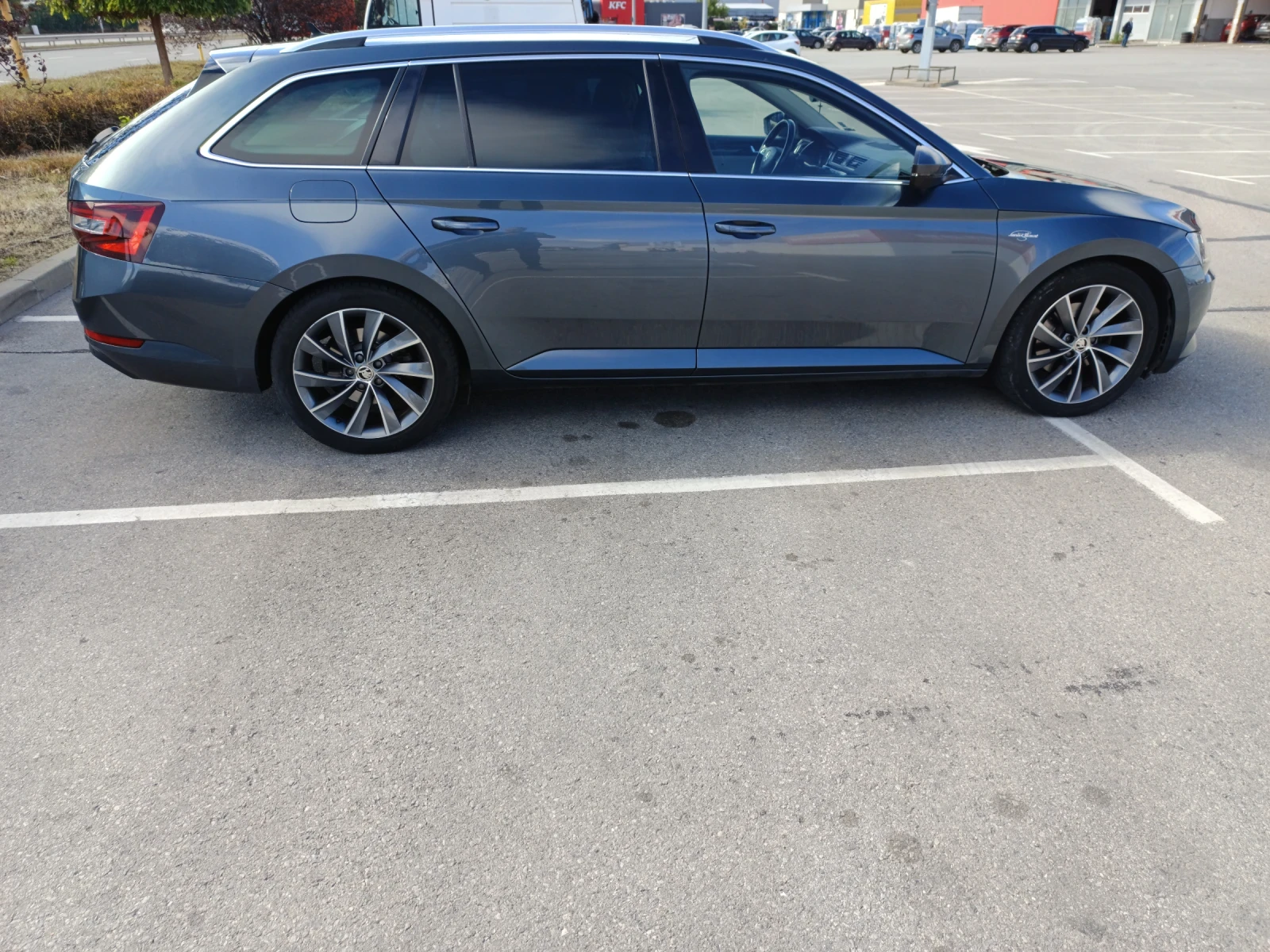 Skoda Superb L&K 4x4 - изображение 9
