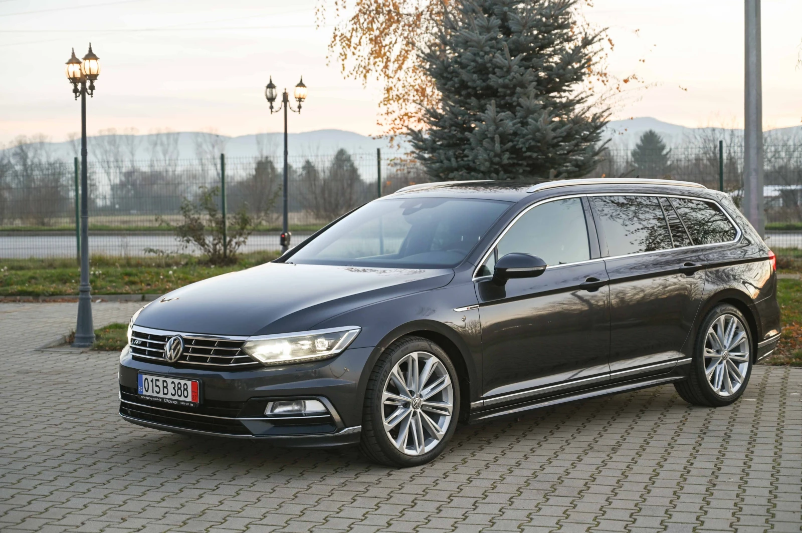VW Passat 2.0TDI* R-LINE* DIGITAL* ������* Matrix* Germany | Mobile.bg � ����������� 3