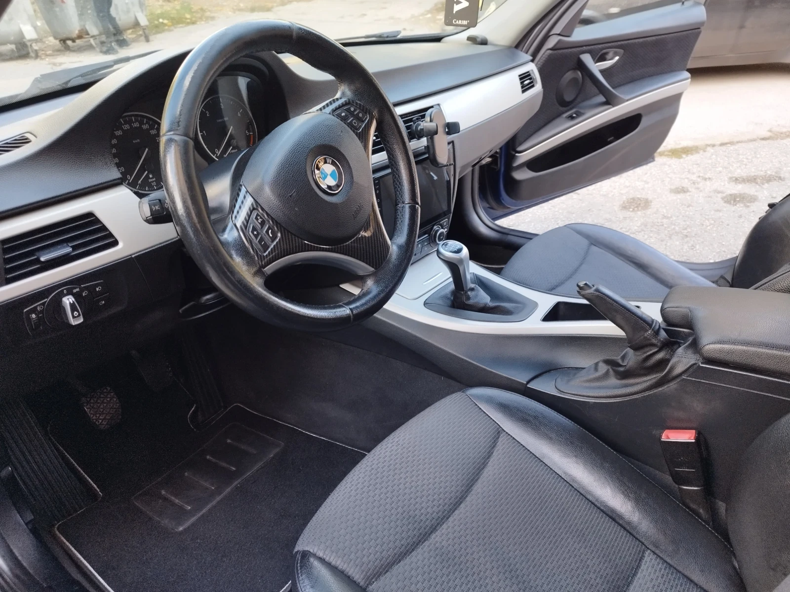 BMW 320  - изображение 6