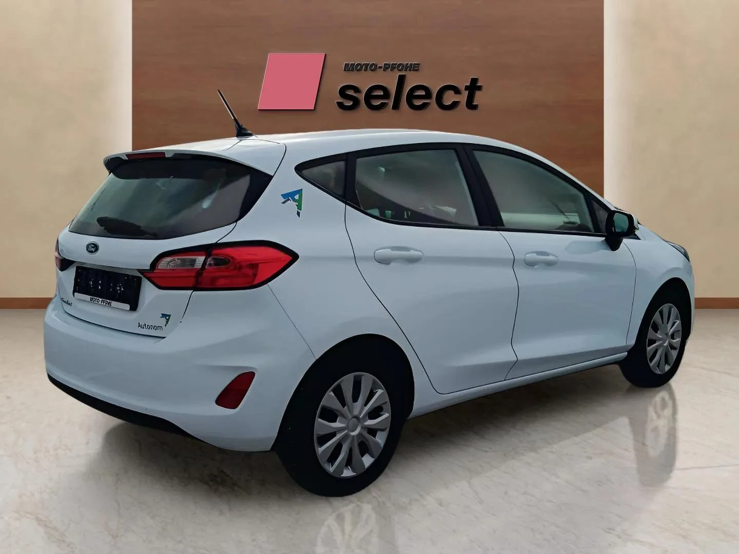 Ford Fiesta 1.1, снимка 5 - Автомобили и джипове - 53818888