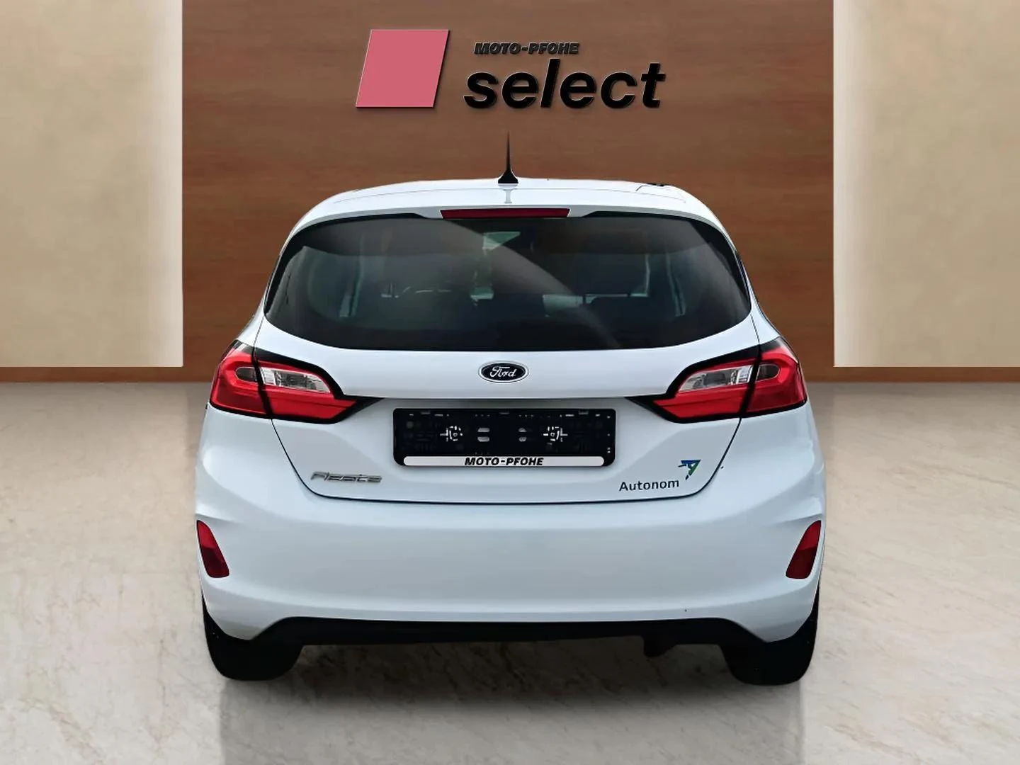 Ford Fiesta 1.1, снимка 6 - Автомобили и джипове - 53818888