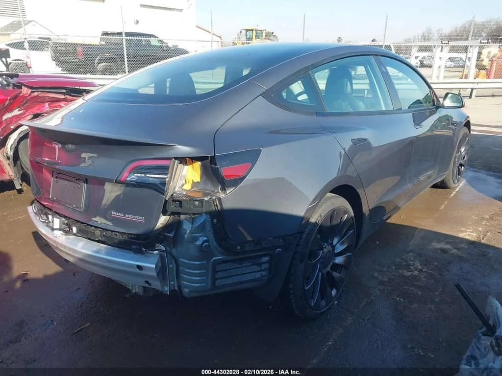 Tesla Model 3 PERFORMANCE DUAL MOTOR AWD/CARFAX/КРАЙНА ЦЕНА БГ , снимка 7 - Автомобили и джипове - 53937612