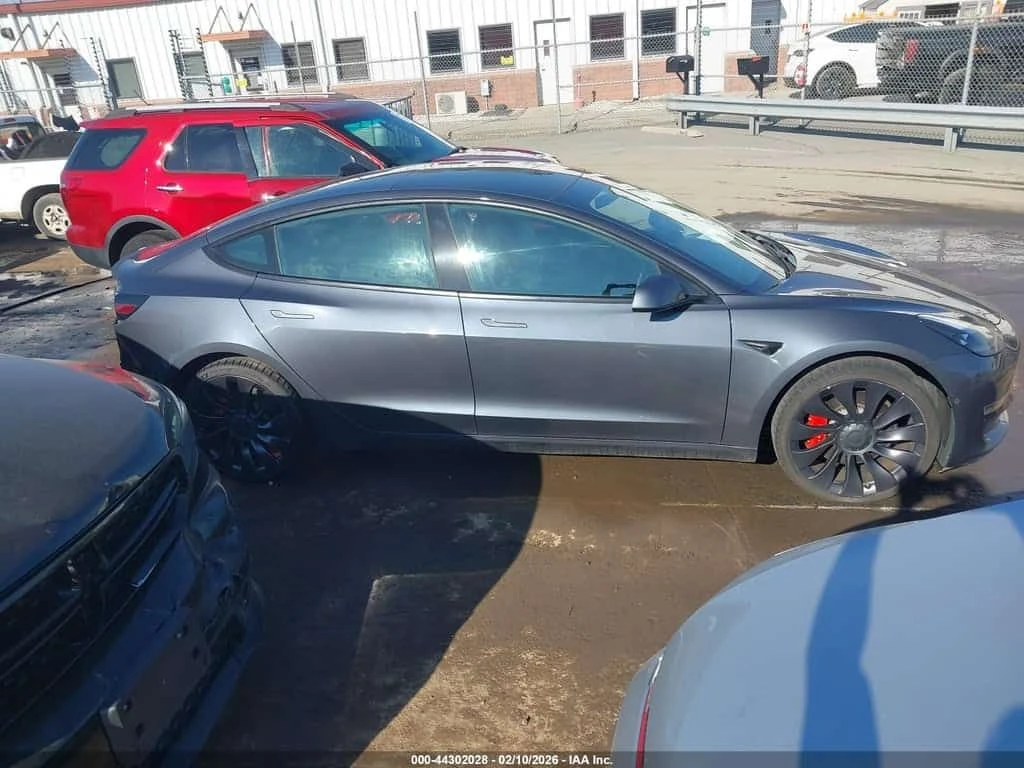 Tesla Model 3 PERFORMANCE DUAL MOTOR AWD/CARFAX/КРАЙНА ЦЕНА БГ , снимка 3 - Автомобили и джипове - 53937612