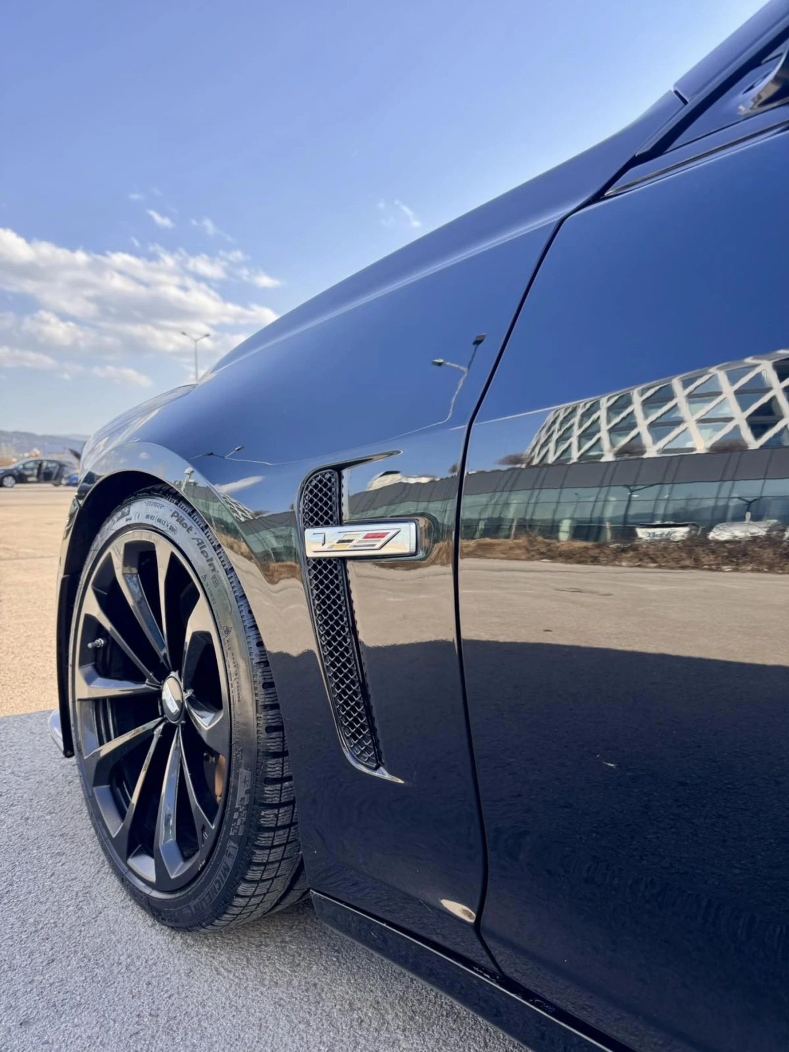 Cadillac Cts CTS V, снимка 6 - Автомобили и джипове - 54039071