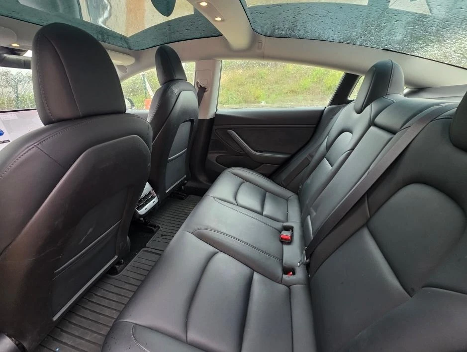 Tesla Model 3 Европейска с Гаранция, снимка 13 - Автомобили и джипове - 54273787