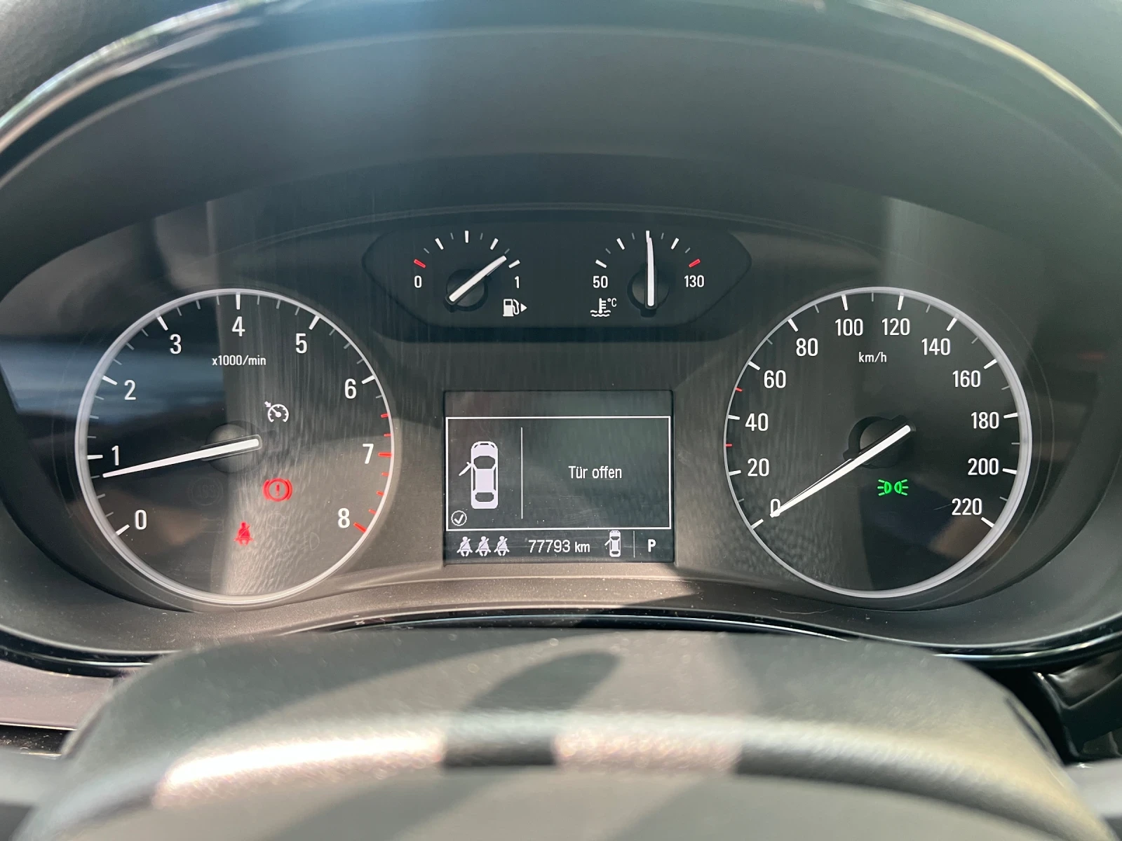 Opel Mokka X 1.4 Turbo, снимка 17 - Автомобили и джипове - 54345047