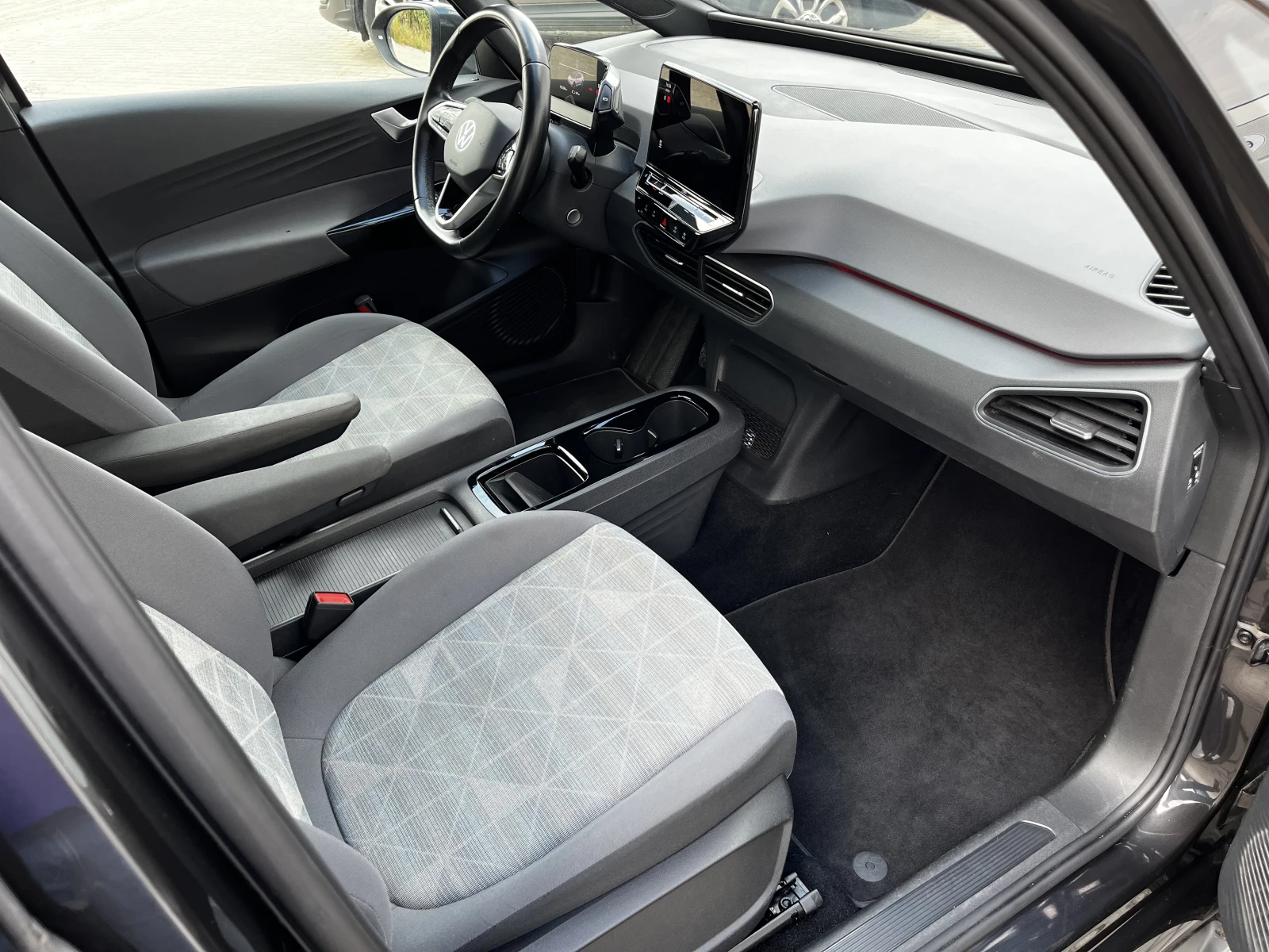 VW ID.3 LIFE 62KWh ТОП ЦЕНА, снимка 11 - Автомобили и джипове - 55025558