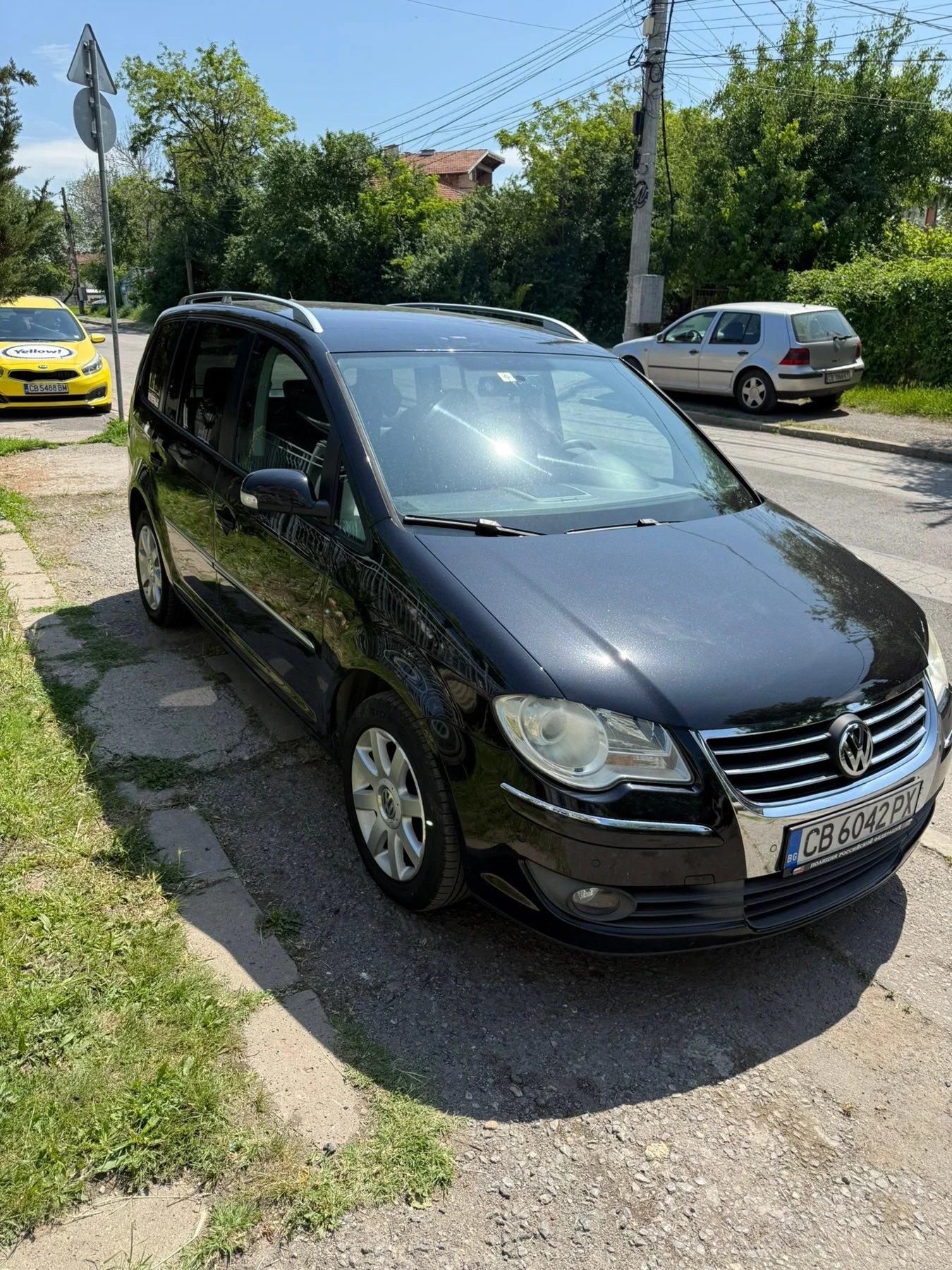 VW Touran, снимка 2 - Автомобили и джипове - 54739231