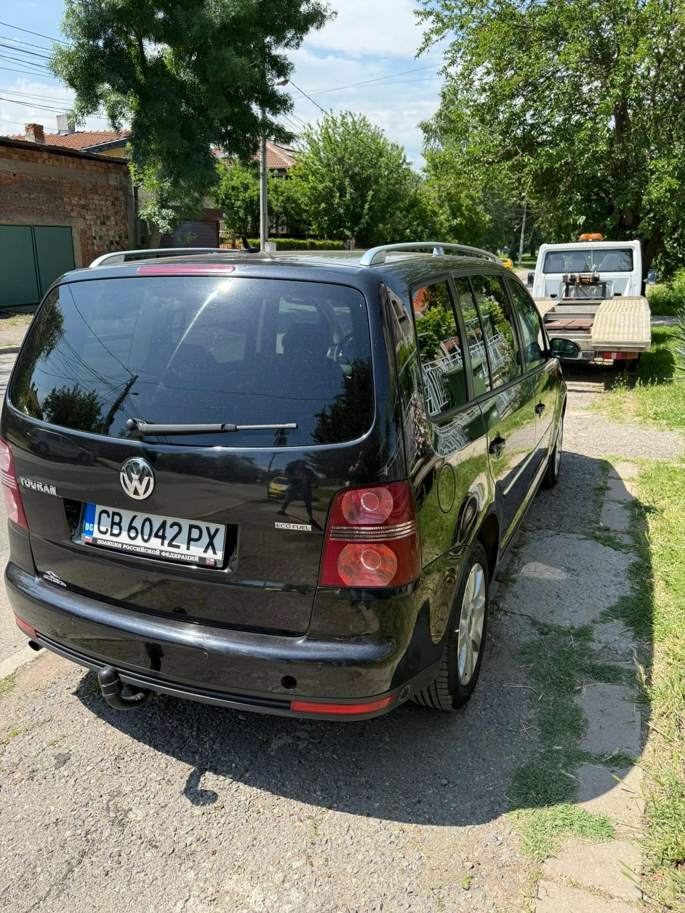 VW Touran, снимка 3 - Автомобили и джипове - 54739231