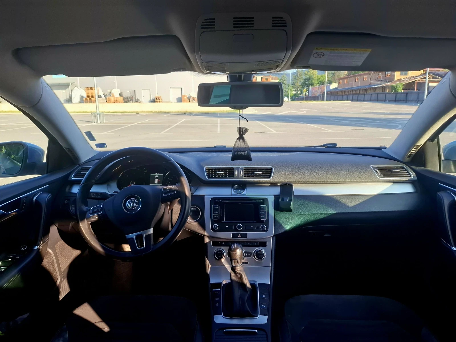 VW Passat, снимка 10 - Автомобили и джипове - 55039220
