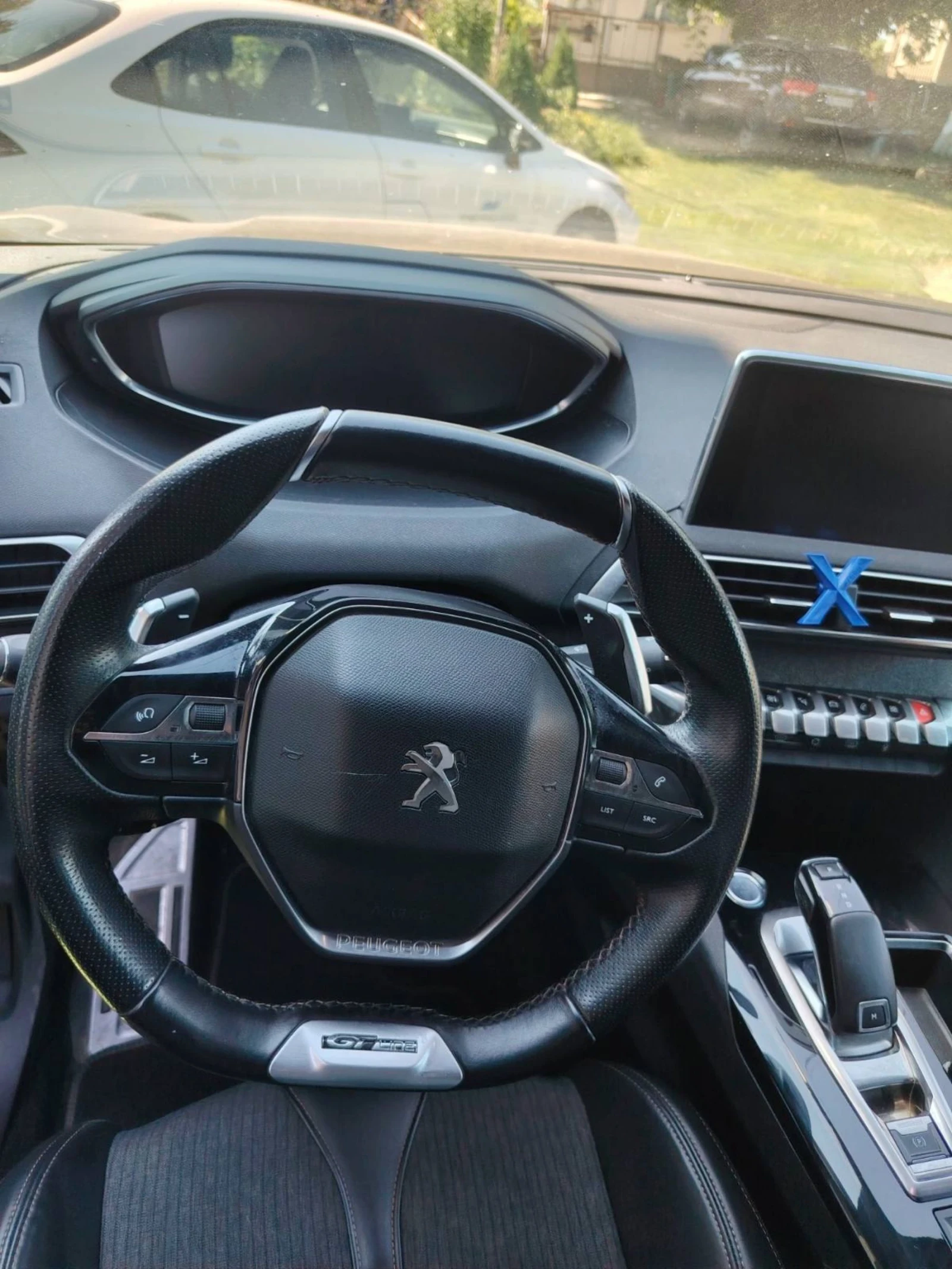 Peugeot 3008 GT LinE, снимка 11 - Автомобили и джипове - 55468010