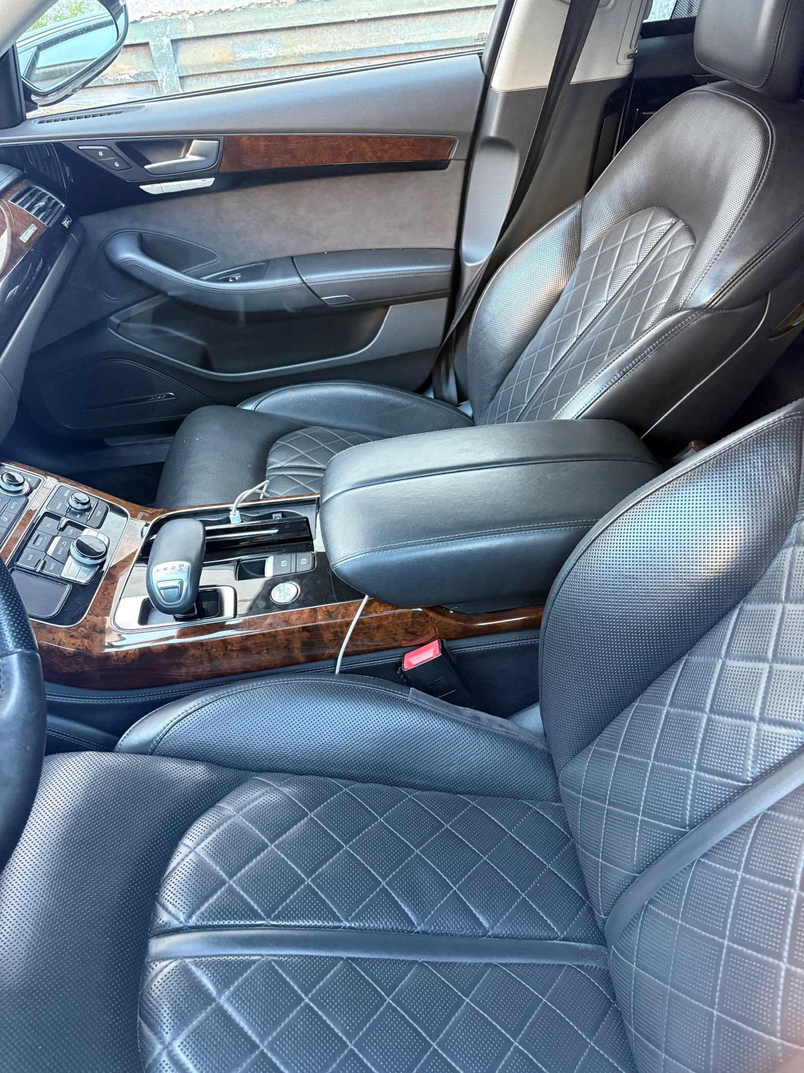 Audi A8, снимка 4 - Автомобили и джипове - 55506205