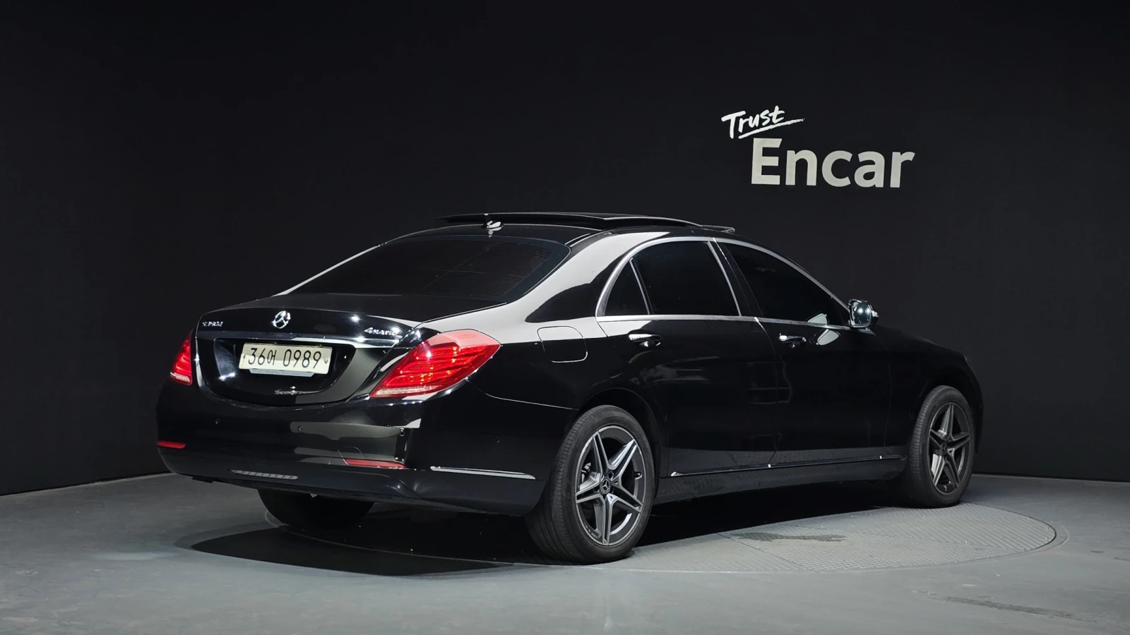 Mercedes-Benz S 350 LONG 4MATIC/ОБДУХВАНЕ/ПАНОРАМА/ДИСТРОНИК/360, снимка 3 - Автомобили и джипове - 55528422