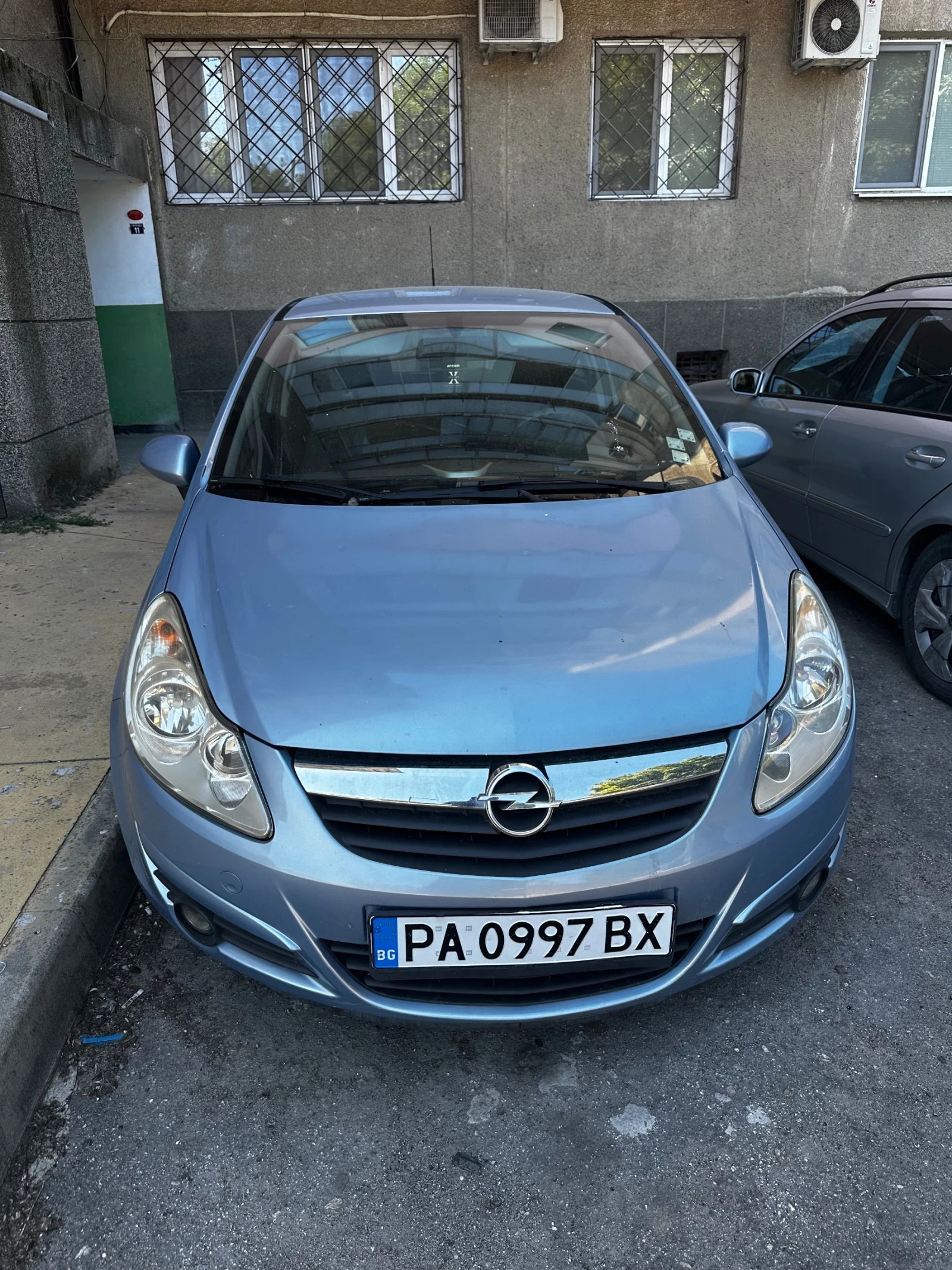 Opel Corsa, снимка 8 - Автомобили и джипове - 55690192