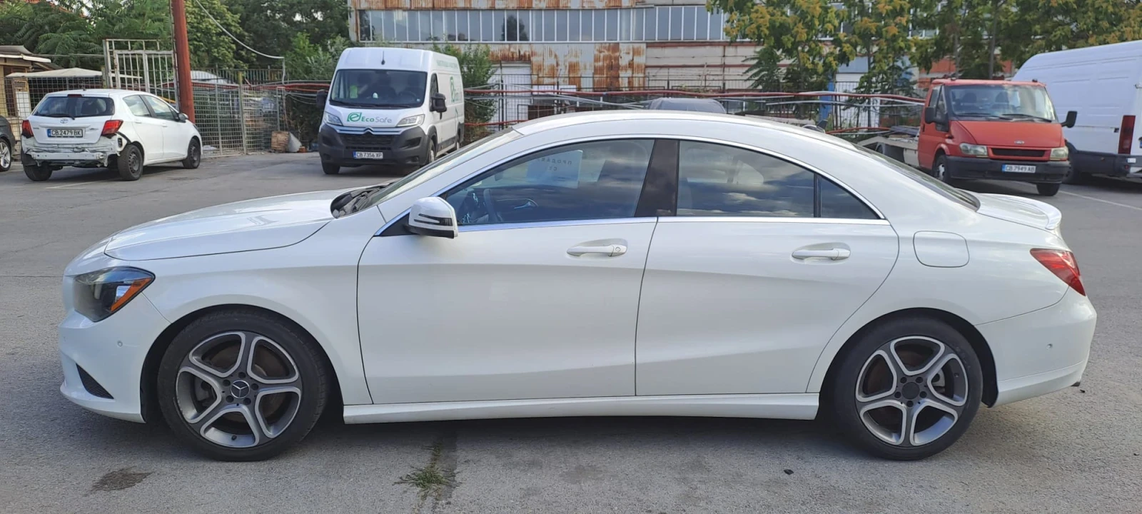 Mercedes-Benz CLA 250, снимка 2 - Автомобили и джипове - 56144708