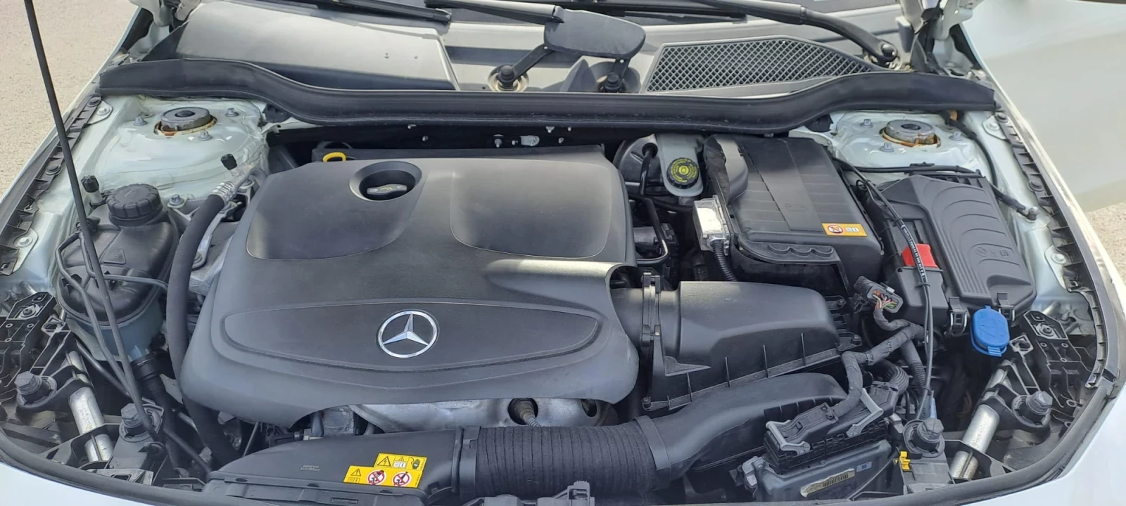 Mercedes-Benz CLA 250, снимка 12 - Автомобили и джипове - 56144708
