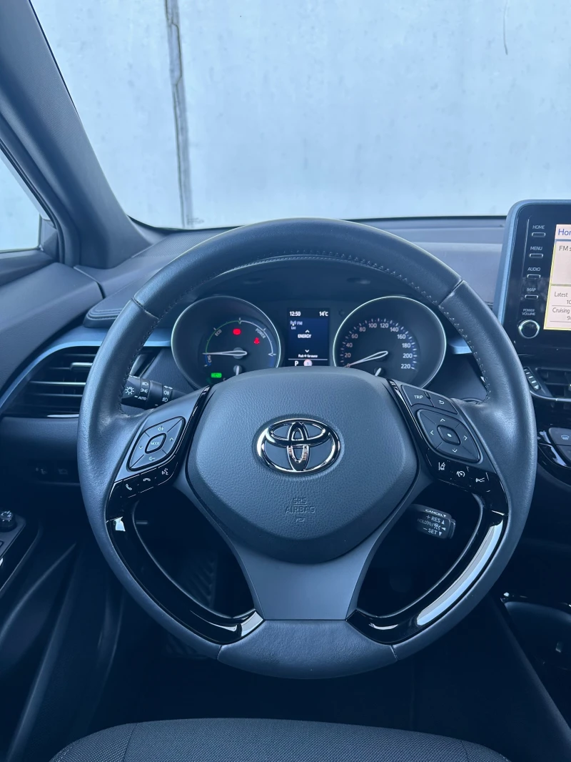 Toyota C-HR 2.0 Club HYBRID, снимка 8 - Автомобили и джипове - 47877196