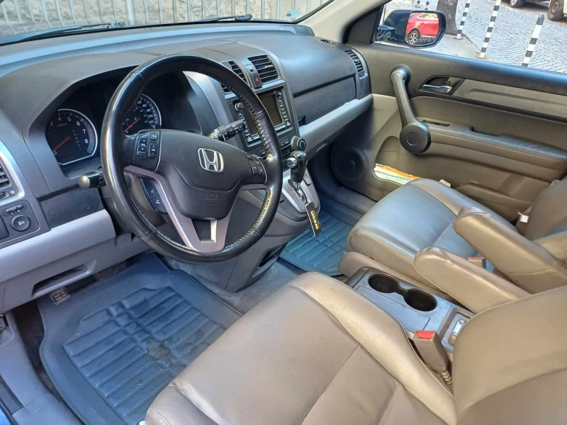 Honda Cr-v, снимка 8 - Автомобили и джипове - 48377450