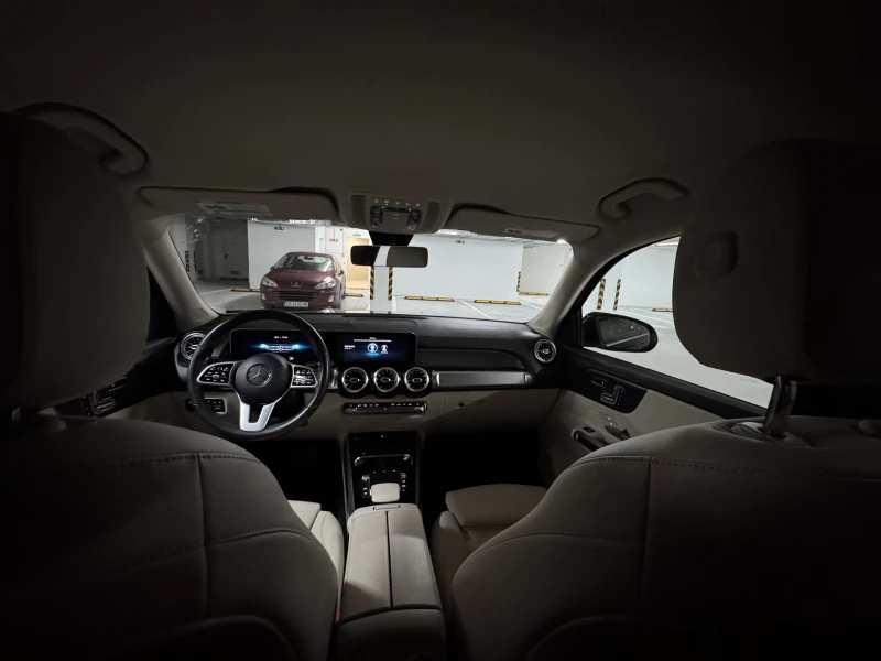 Mercedes-Benz GLB 250 / 224кс / 7 места, снимка 4 - Автомобили и джипове - 51884180