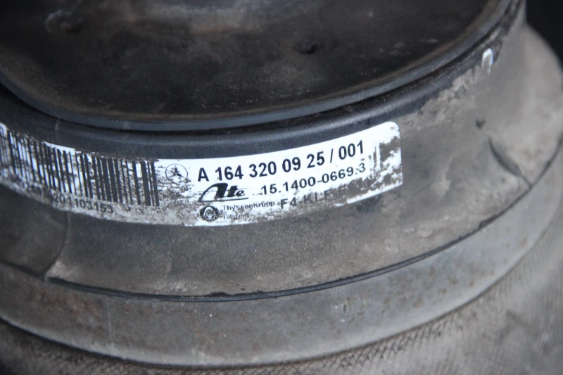 Mercedes-Benz ML 350 без двигател, снимка 16 - Автомобили и джипове - 52814033