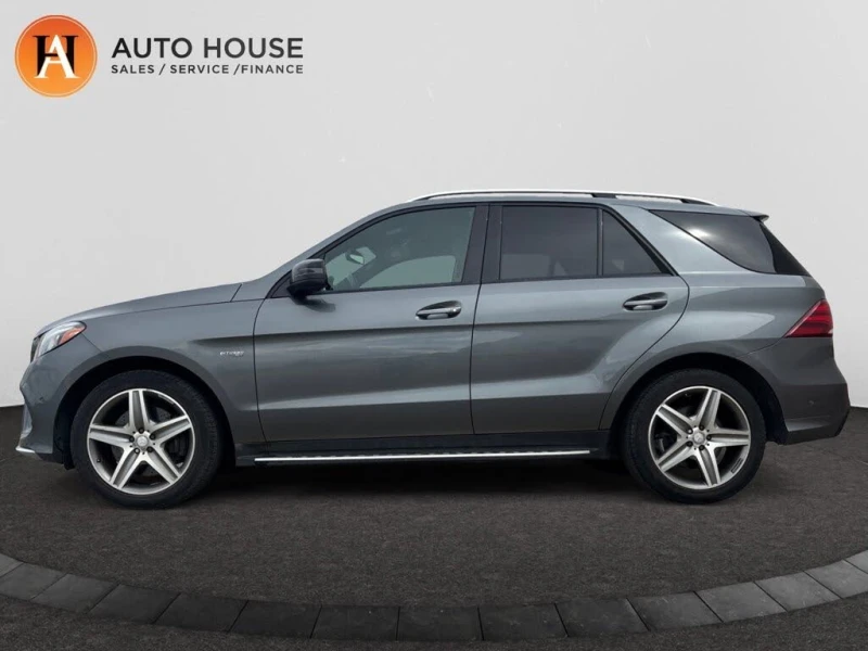 Mercedes-Benz GLE 43 AMG PANO* BLIND SPOT* KEYLESS*  ПОДГРЕВ* 360* , снимка 3 - Автомобили и джипове - 53026130