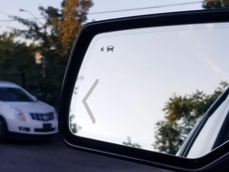 Chevrolet Tahoe, снимка 15 - Автомобили и джипове - 53026680