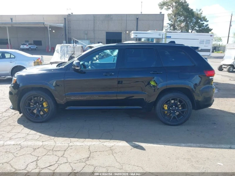 Jeep Grand cherokee 6.2L V-8 SUPERCHARGER, 707HP 4X4 Drive, снимка 6 - Автомобили и джипове - 53342738