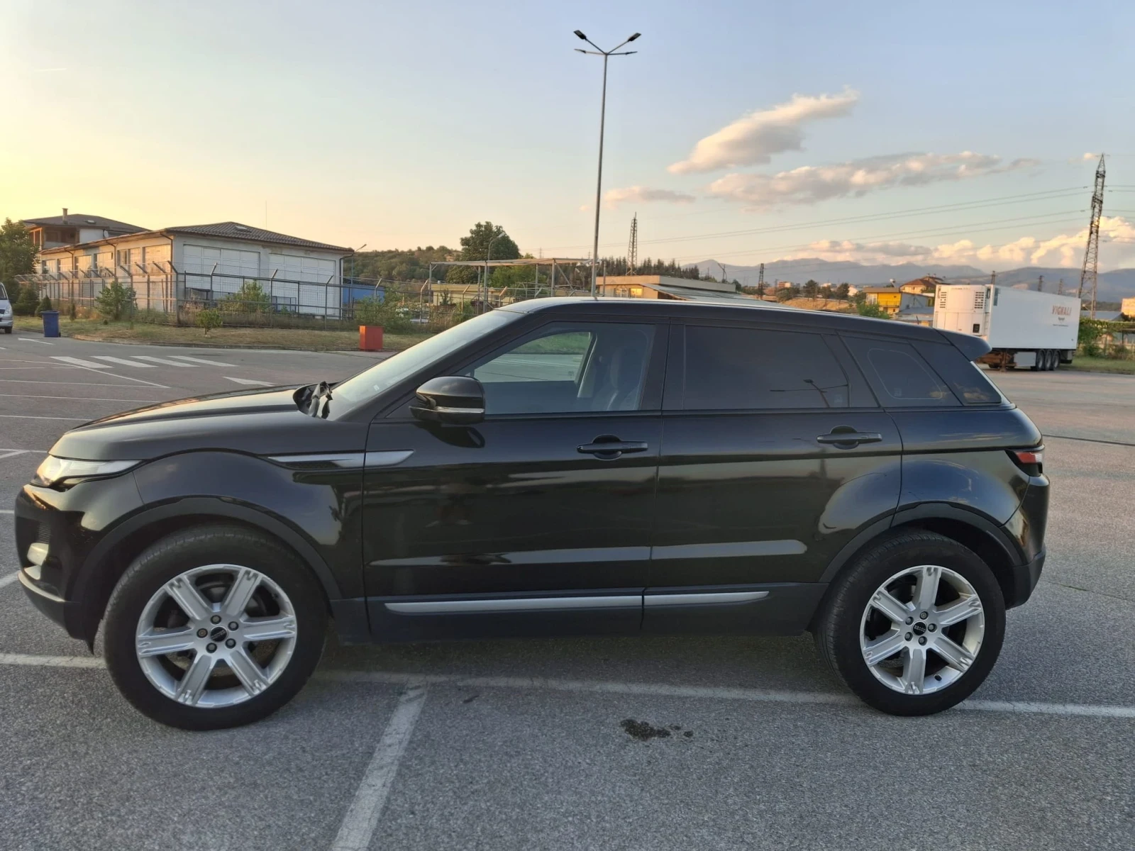 Land Rover Range Rover Evoque  - изображение 3