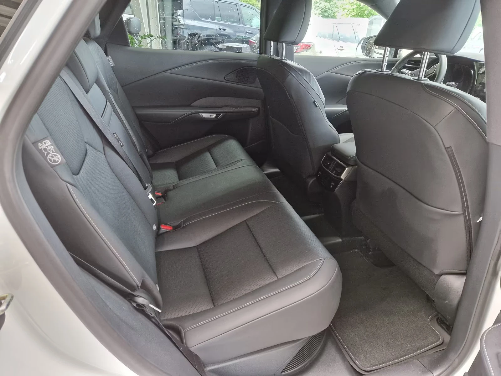 Lexus RX 450h plus 2.4PHEV/309HP/F-SPORT/4X4/360/NAVI/PANO/AMBI/778v | Mobile.bg   12