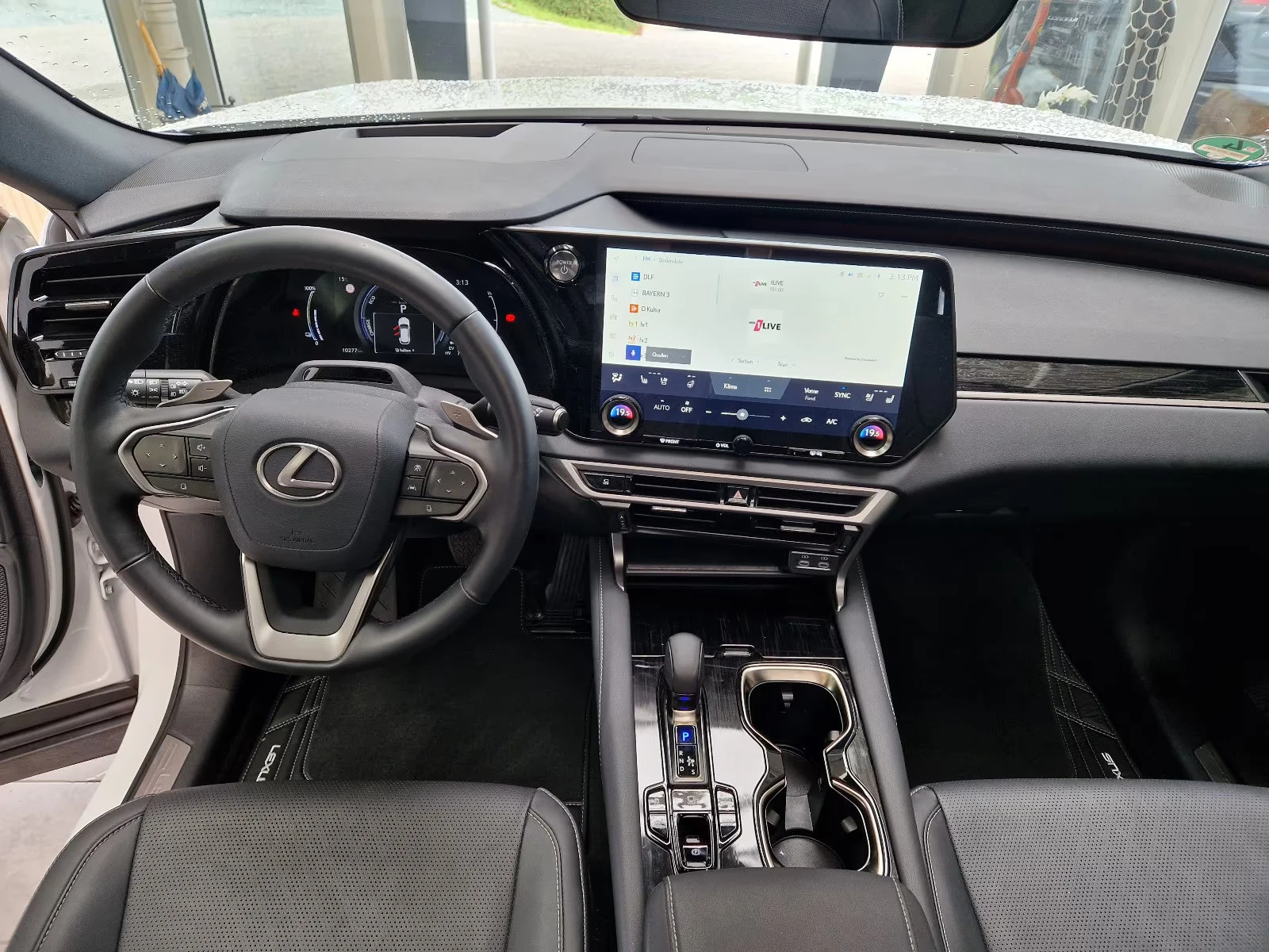 Lexus RX 450h plus 2.4PHEV/309HP/F-SPORT/4X4/360/NAVI/PANO/AMBI/778v | Mobile.bg   10