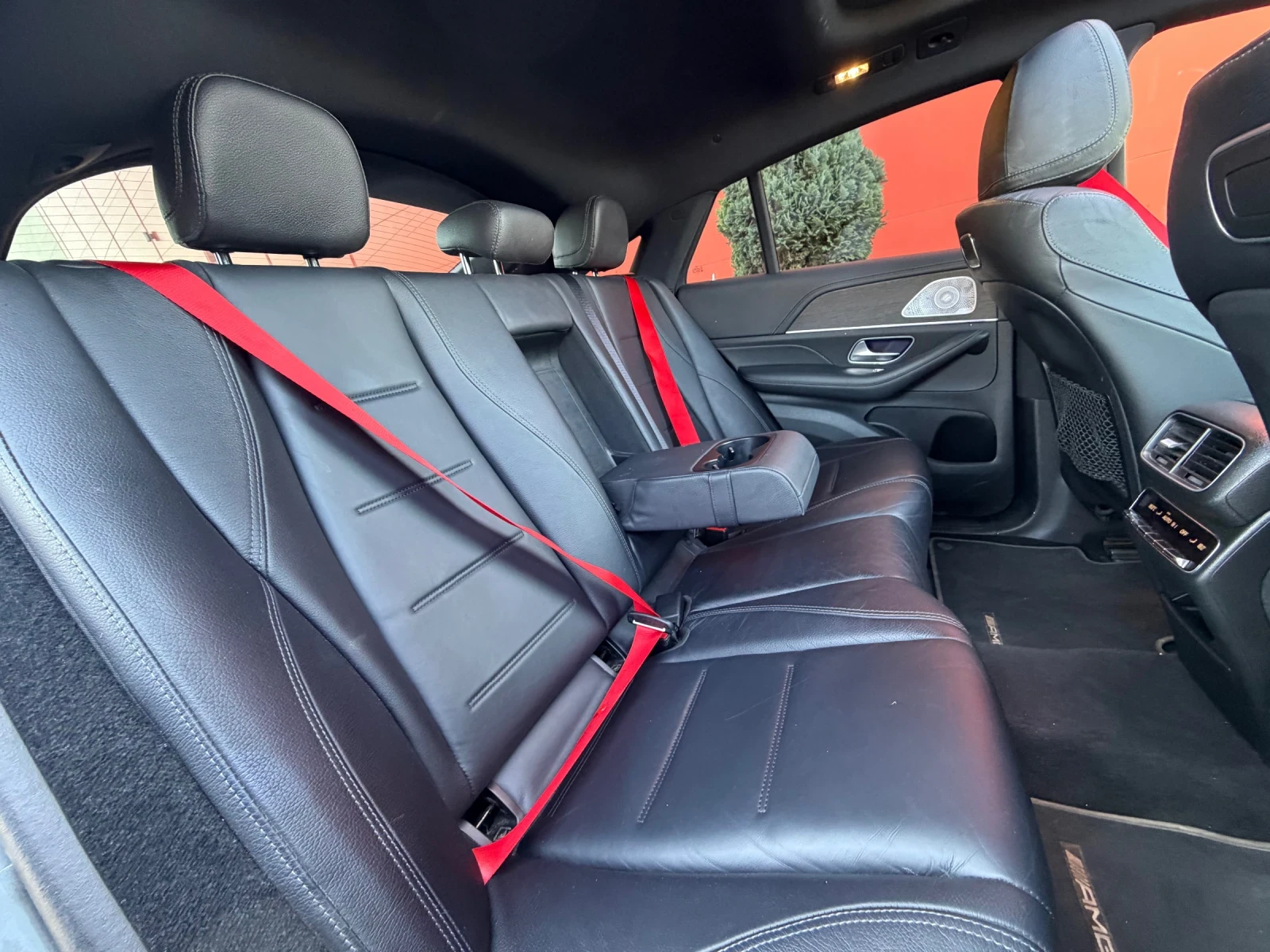 Mercedes-Benz GLE Coupe 400CDI* AMG* БАРТЕР, снимка 8 - Автомобили и джипове - 54222271