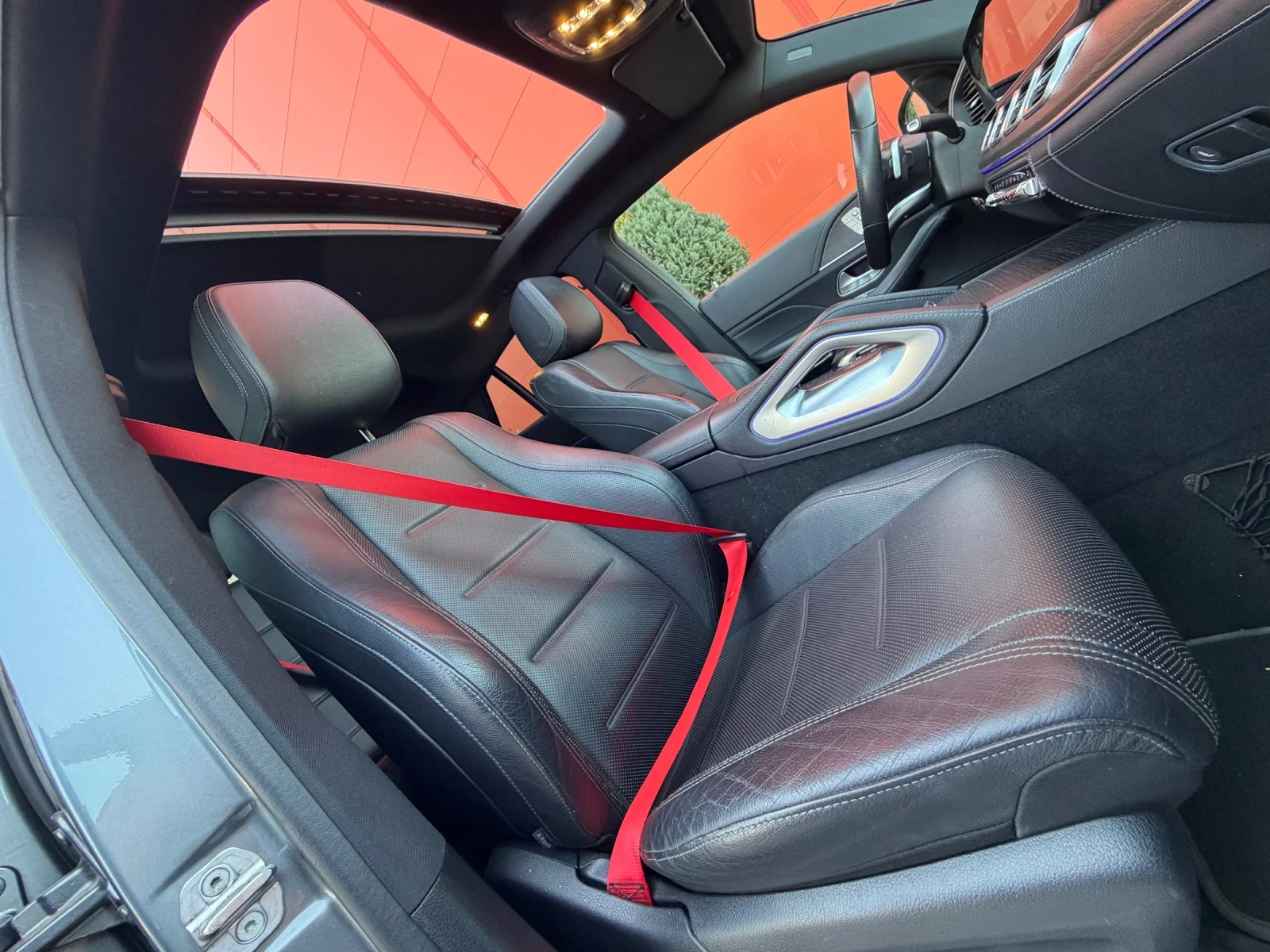 Mercedes-Benz GLE Coupe 400CDI* AMG* БАРТЕР, снимка 10 - Автомобили и джипове - 54222271