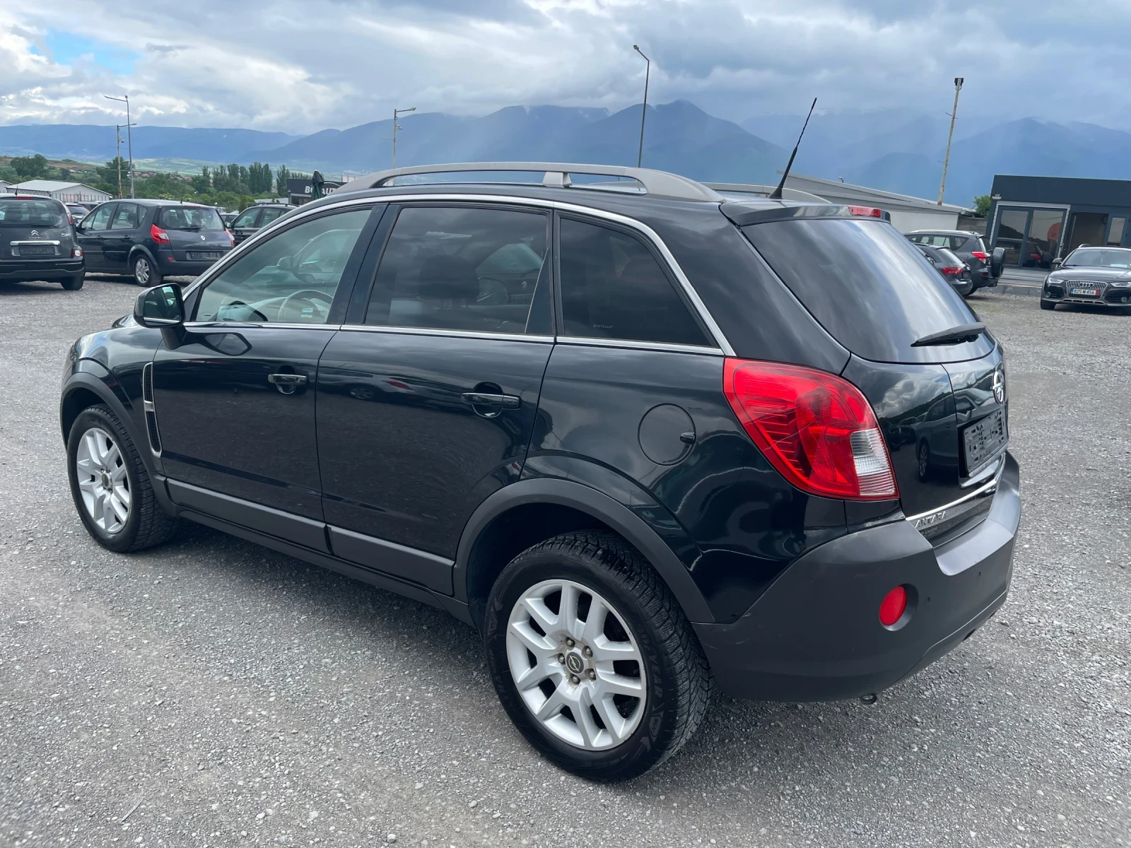 Opel Antara 2.2CDTI FACE ПОДГРЕВ КОЖА EURO5, снимка 5 - Автомобили и джипове - 54655206