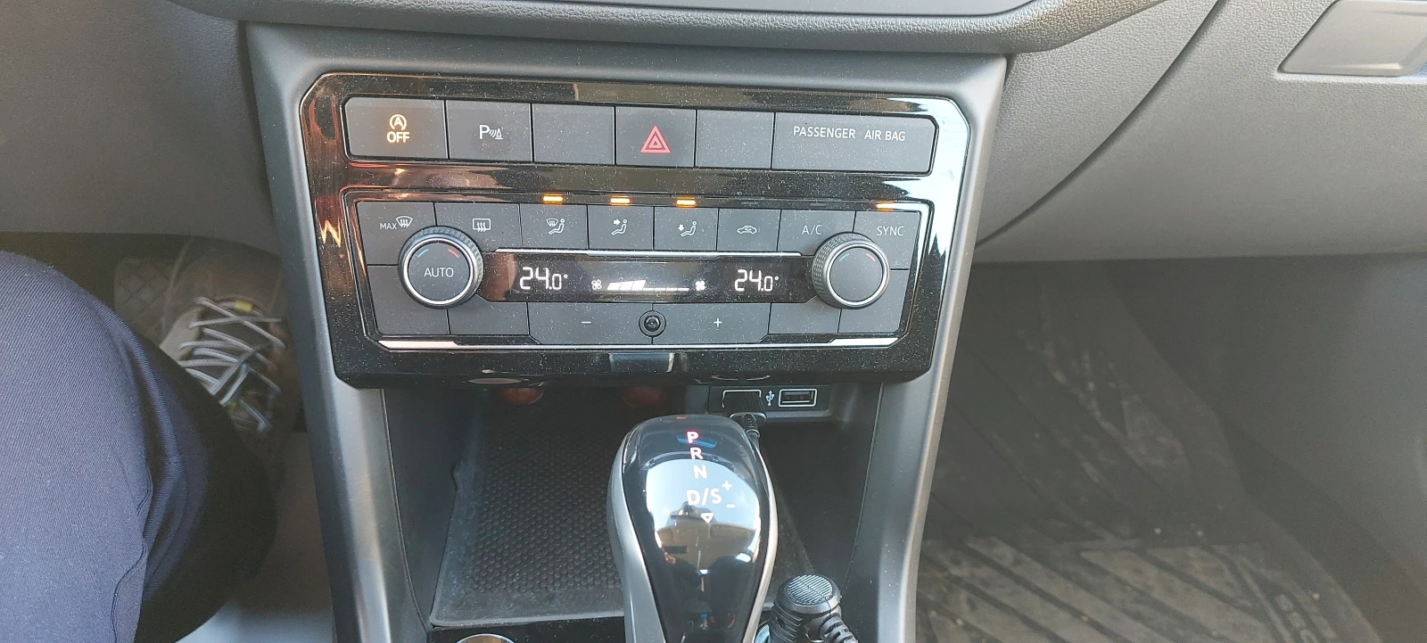VW T-Cross, снимка 6 - Автомобили и джипове - 55805452
